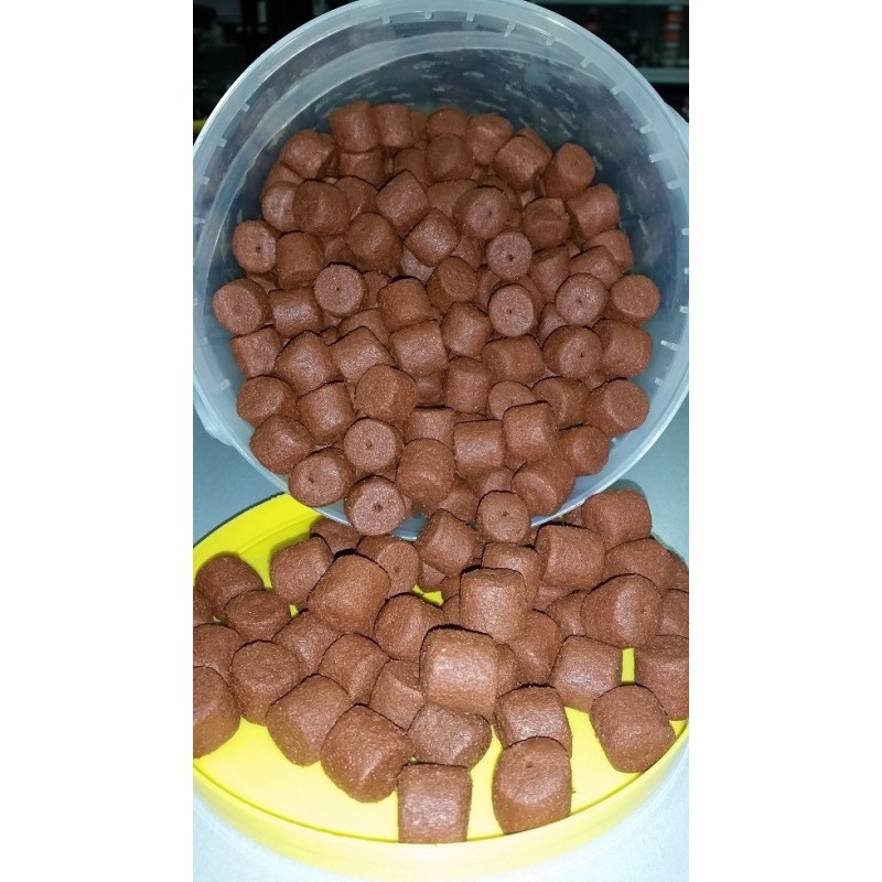 Coppens Cubo 3kg Pellet 20mm Red Halibut taladrados Coppens Cubo 3kg Pellet 20mm Red Halibut taladrados